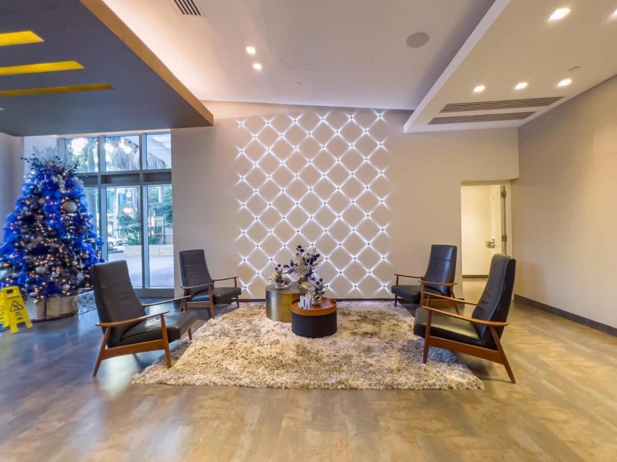 Palm Place Heart Of Miami With Parking Pool And Gym Exterior foto